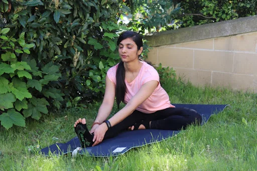 yoga-girl